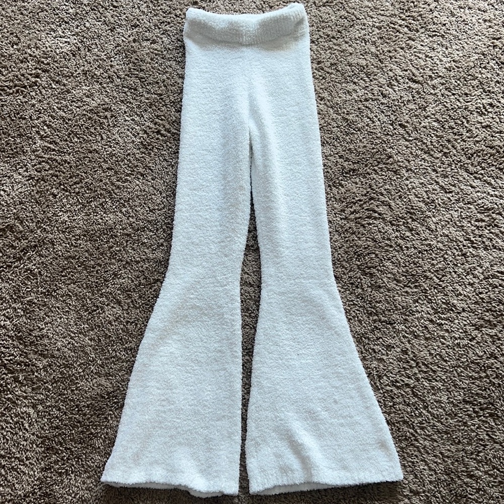 White boucle lounge pants